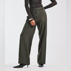 Fashion Nova Split Hem Wide Leg Trousers | Medium | Olive Green